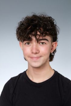 SCHÜLERiNNENVERTRETER WEINHÄUPL Bastian, 6A