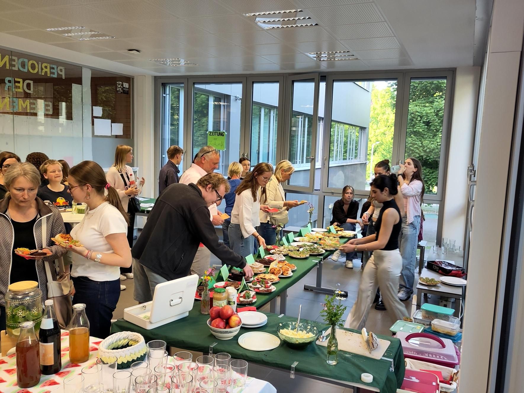 Projekt Klimaschule: Vernissage im BORG Ried